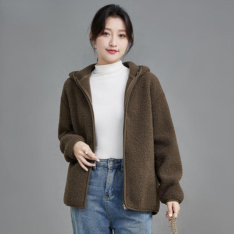 

Женское короткое пальто с капюшоном из искусственной овчины, ветрозащитная куртка на осень-зиму XL кофейный