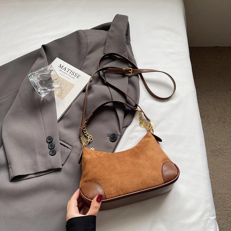 Retro Bag Women's Autumn and Winter 2025 New Fashion Niche Design Shoulder Messenger Bag Popular Ins Dumpling Bag