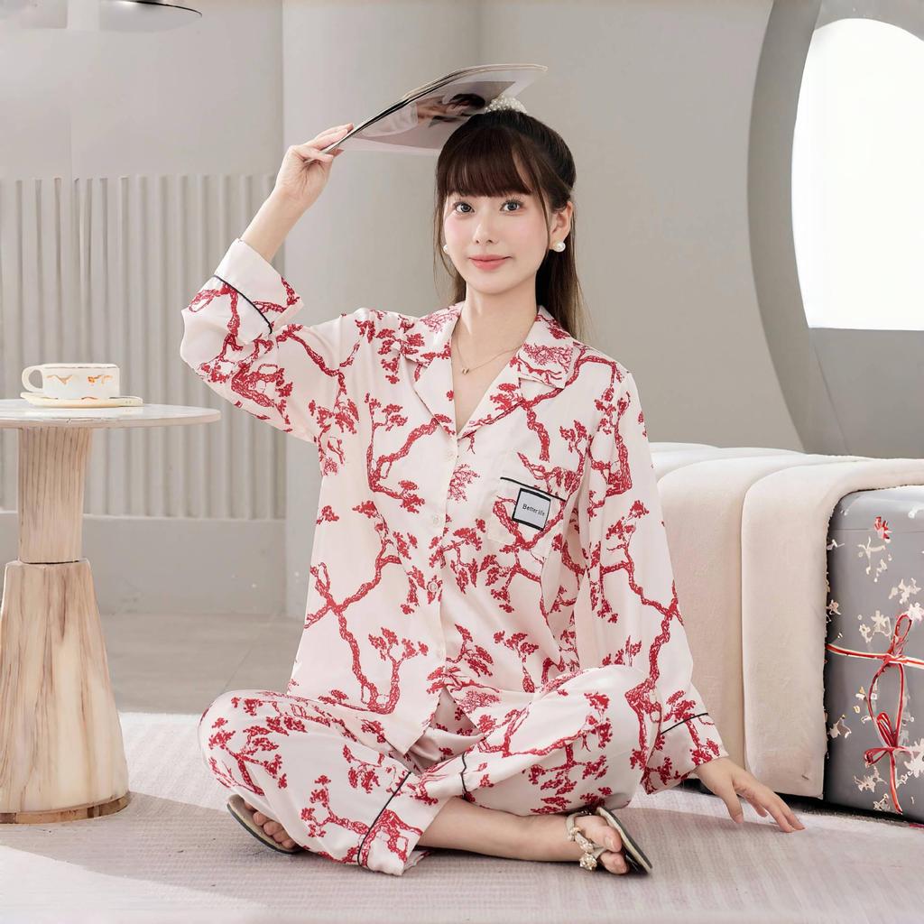 Girls' Ice Silk Pajama Set, Casual & Breathable, Two-Piece for Spring/Summer—Ideal for Home or Outdoors.