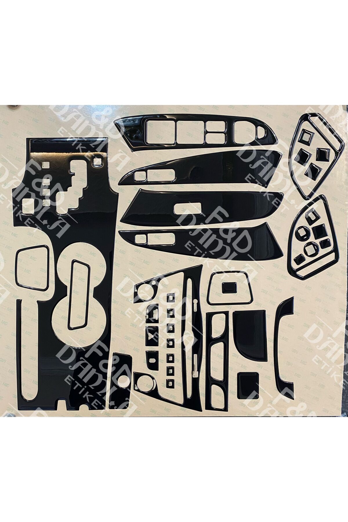 

Hyundai İX 35 Otomatik Vites Uyumlu Torpido, Konsol, Trim, Göğüs Maun Kaplama Full Set Parlak Siyah