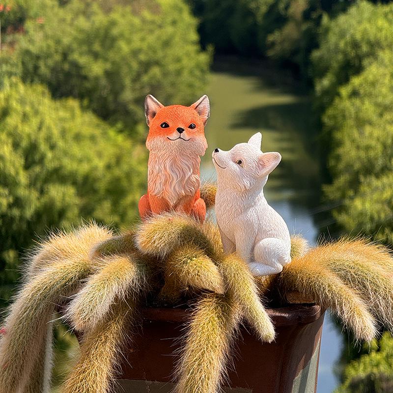 Nine-Tailed Fox Succulent Decoration with Monkey Tail Cactus In Balcony Flower Pot
