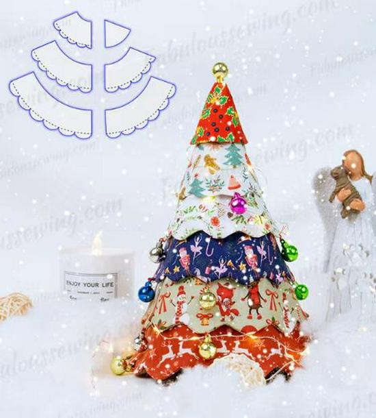 Festive Tree Pattern Small