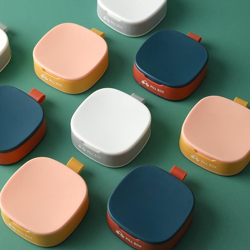 

1 шт. футляр для таблеток, 4-секционный органайзер для таблеток, пластиковая коробка для хранения лекарств, разделитель, еженедельный дорожный резак для таблеток белый