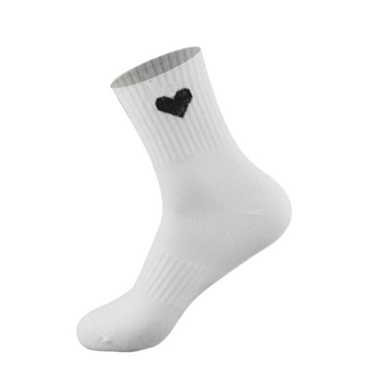 5 Pairs Men Love Heart Socks Casual Ribbed Crew Socks with Black White Hearts Breathable Sweat-Absorbent Athletic Socks for Sports Running