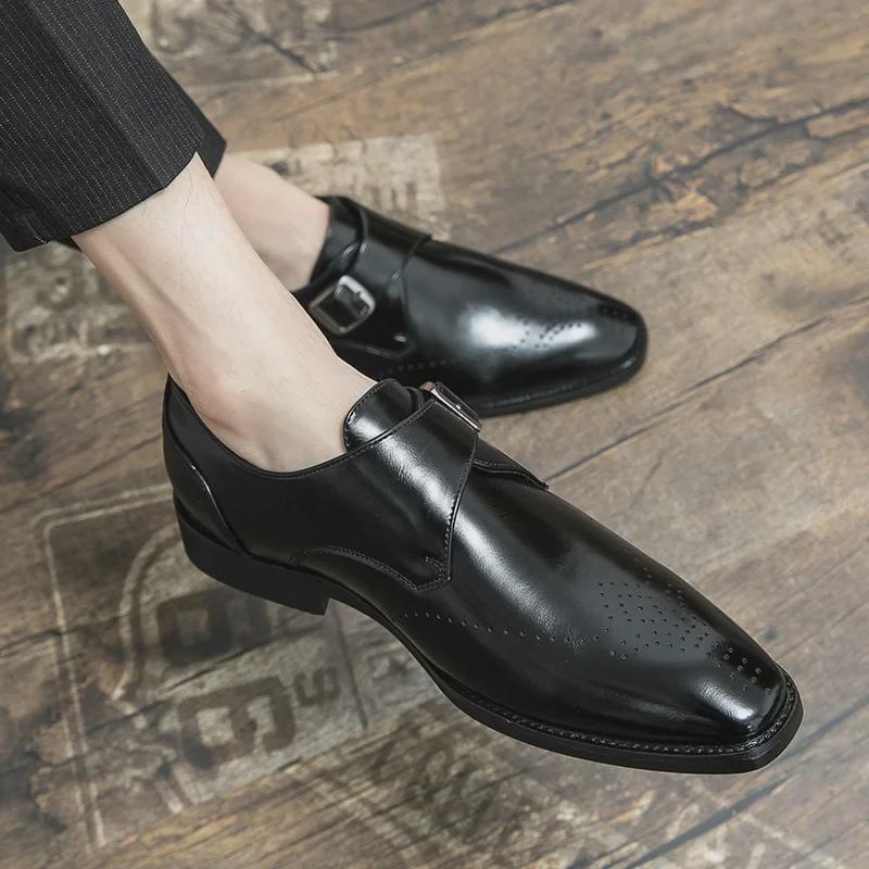 Pánské XL nazouvací kožené boty Brogue – hranatá špička, ležérní britský styl na jaro a podzim