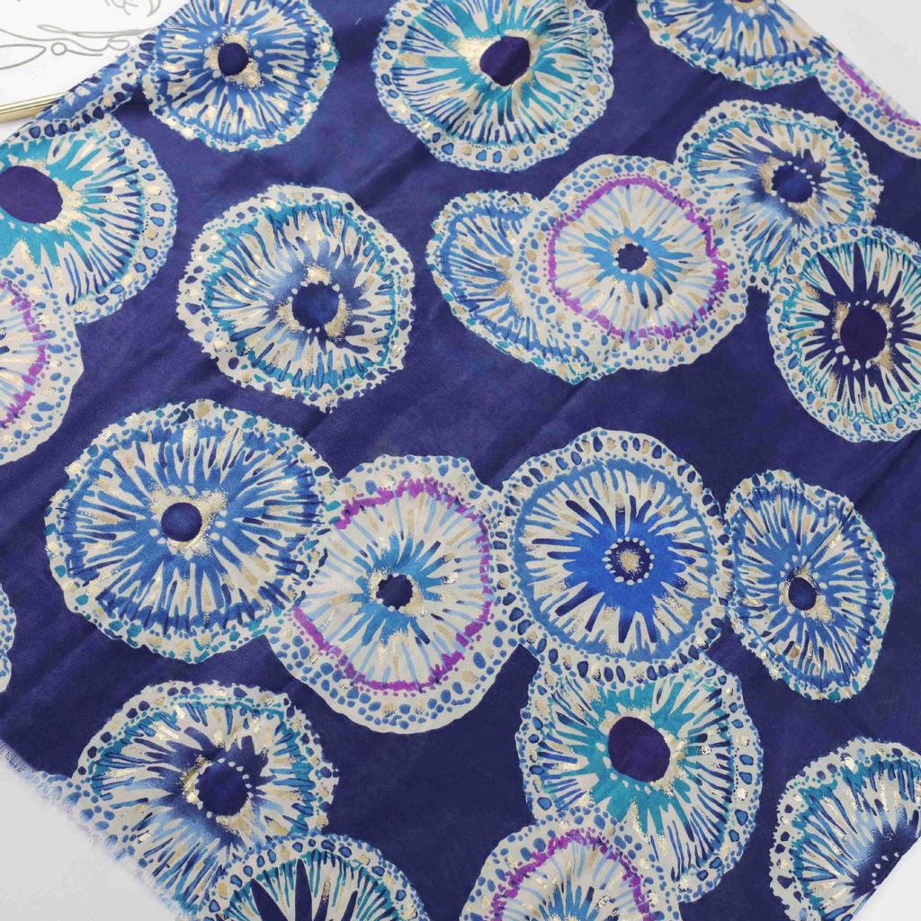 2024 Jaro a podzim Zima Nový Dlouhý tenký šátek z bavlny a konopí Cestovní univerzální teplý šátek na opalování pro ženy