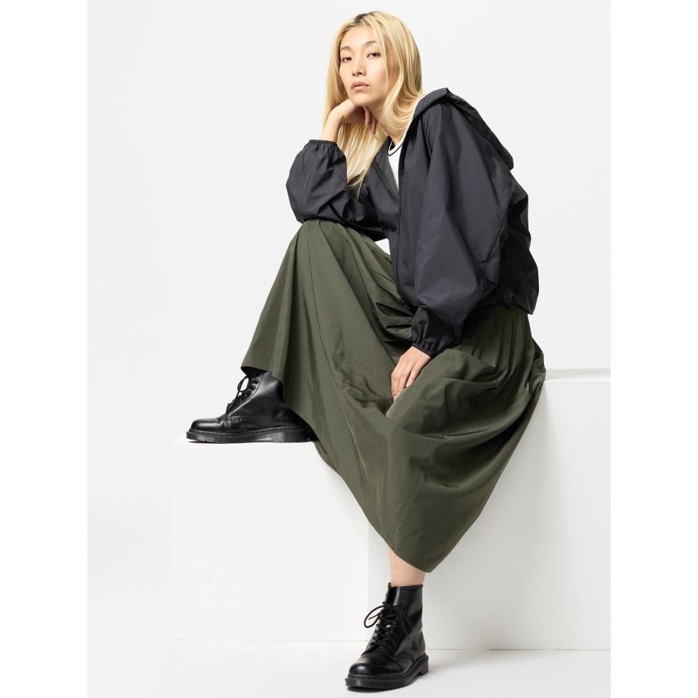 Uniqlo Objemová řasící sukně Délka sukně 83 87 cm 