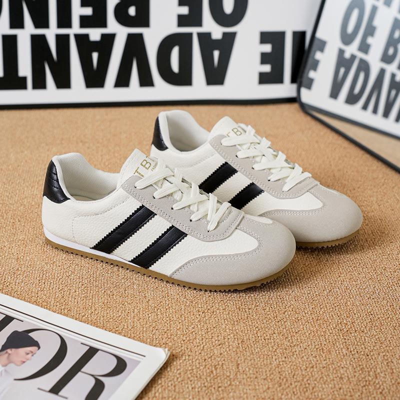 Fashion Women Shoes Fashion Casual Flats Vulcanize Shoes Ladies Outdoor Walking Sneakers Women Comfortable Classical Shoes