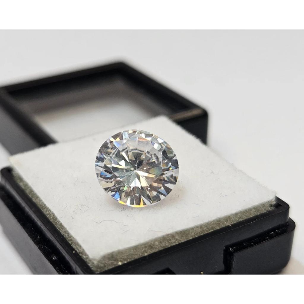 Cambodia White Zircon For Making Ring Round Cut 5+ Ct Beautiful Loose Gemstone
