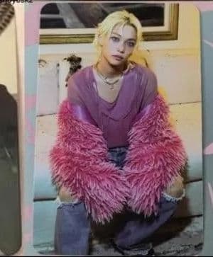 [USED] Ian's requested item: SKZOO Pogari 10cm Plush Clothes by Doit