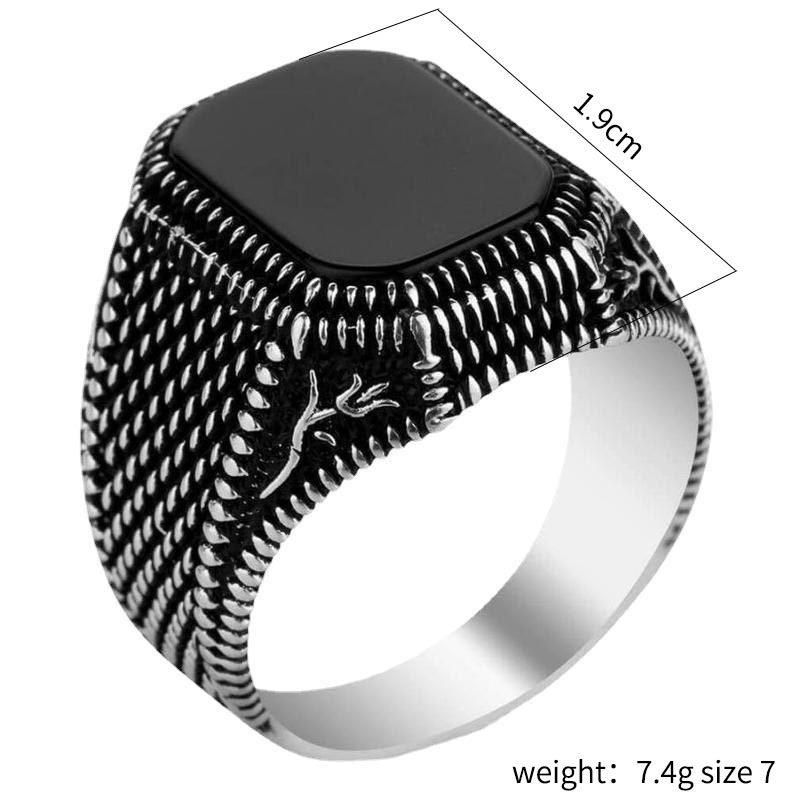 Wei Ya Men's Retro Black Square Agate Pattern Ring - Trendy and Unique Design
