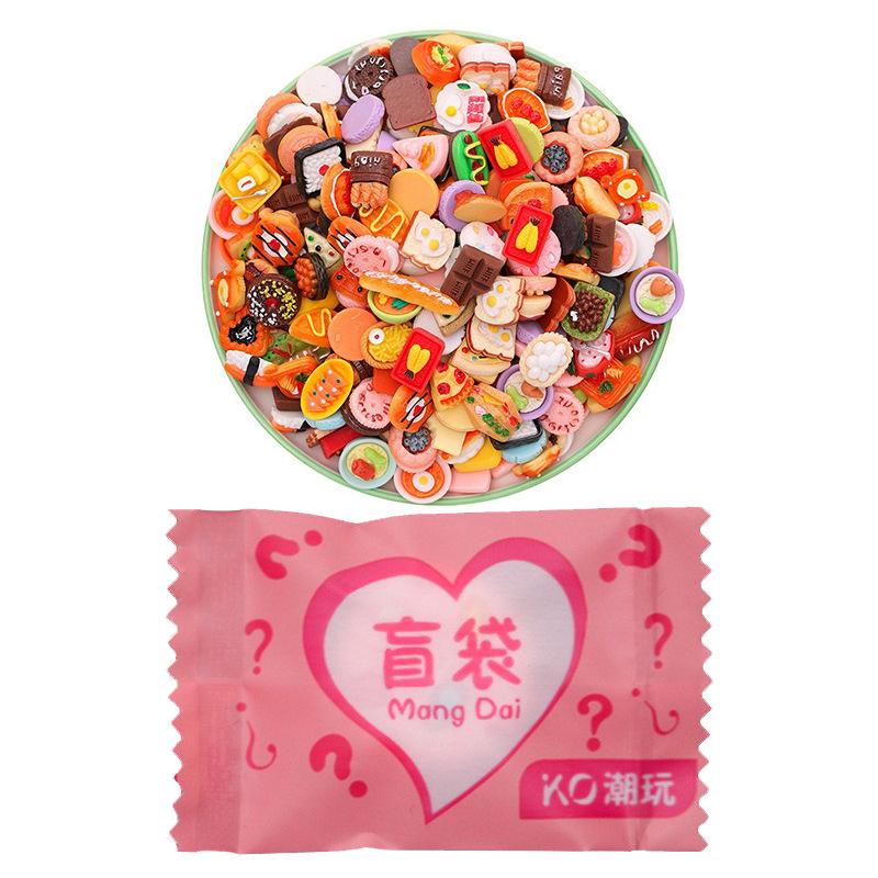 

10 шт. милые фигурки из смолы мини светящиеся в темноте модели украшения игрушки слепой мешок сюрприз куклы для детей подарки