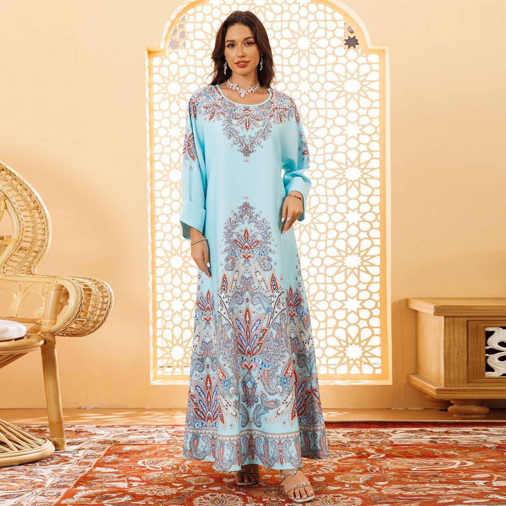 AB400 Muslim Fashion Floral Dress with Hot Drill Embellishments - Middle Eastern Style Robe for Women
