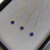 Conjunto de Pulsera de Trébol y Lapislázuli y Collar de Flor Única Chapado en Oro de 18 Quilates