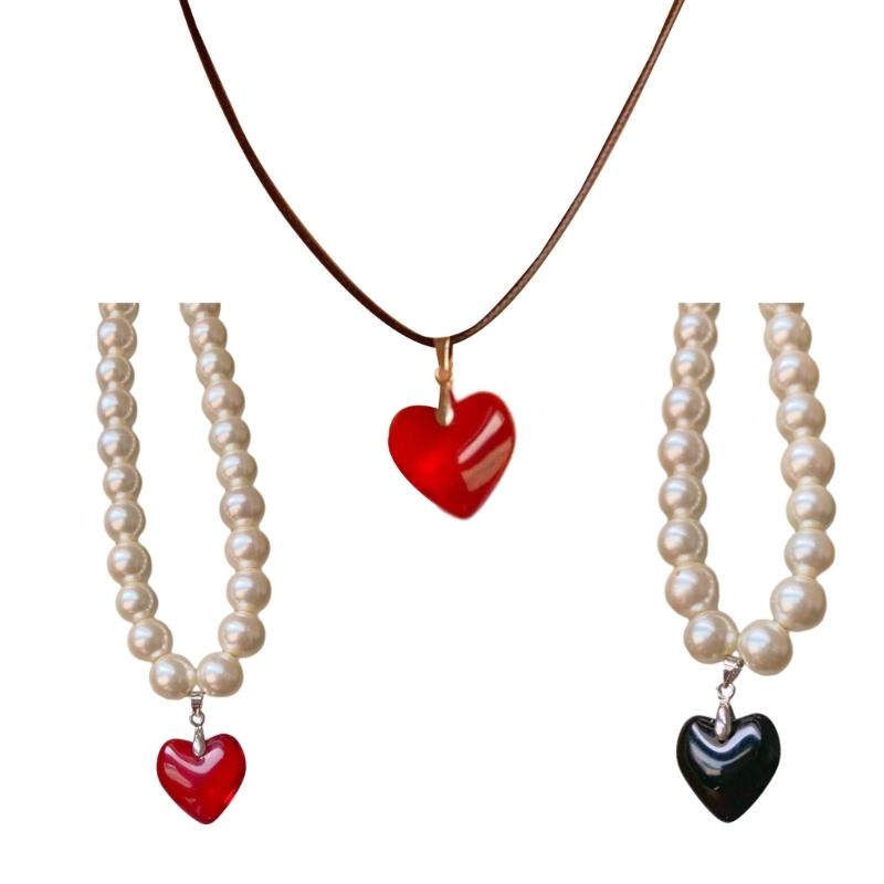 Elegant Big White Imitation Pearls Bead Necklace for Women Heart Shape Clavicle Chain Sweet Wedding Party Jewelry