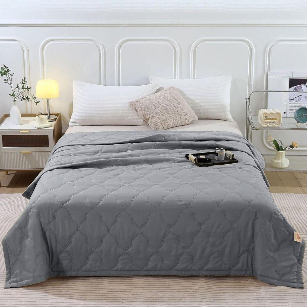 Skin-Friendly Cooling Blanket Double Sided Cooler Quilt New Conditioning Quilt