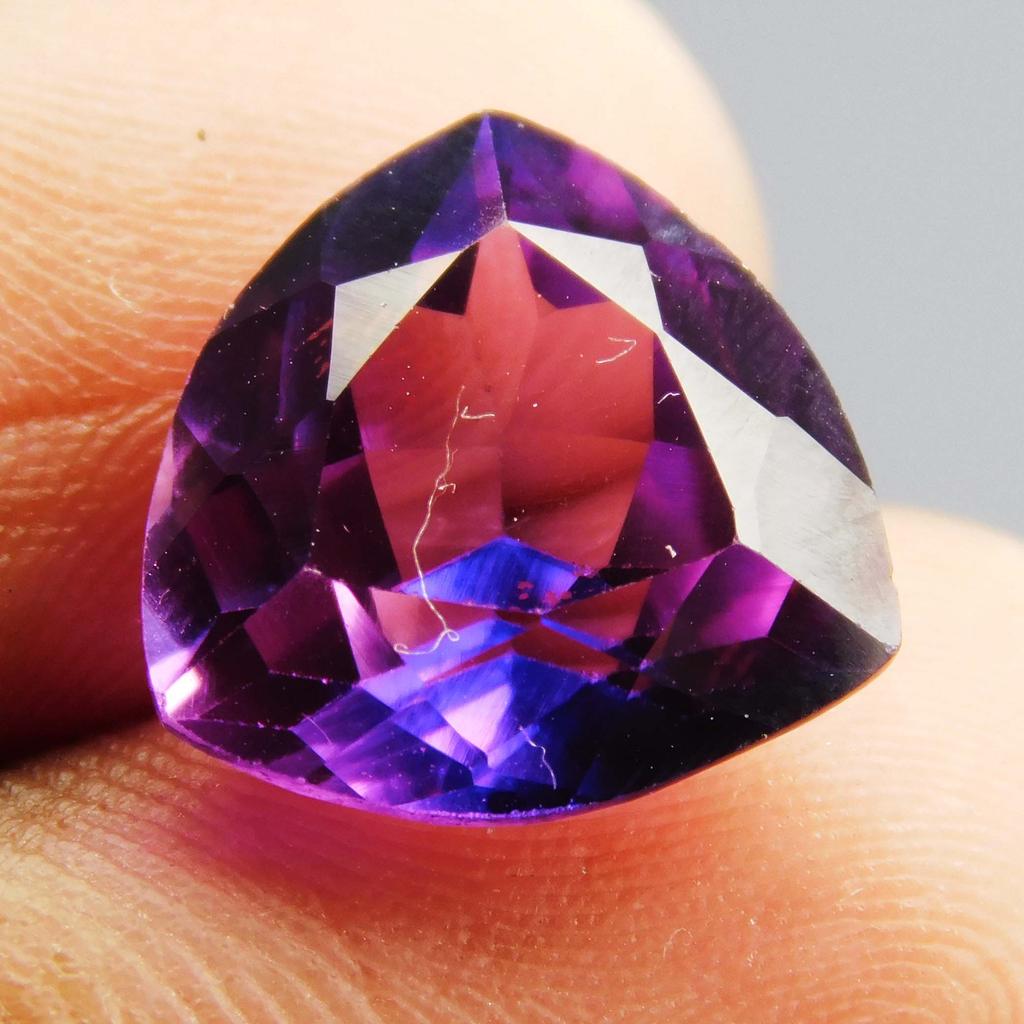 Natural Tanzanite Purple Trillion Cut   7 Carat Rare Loose Gemstone