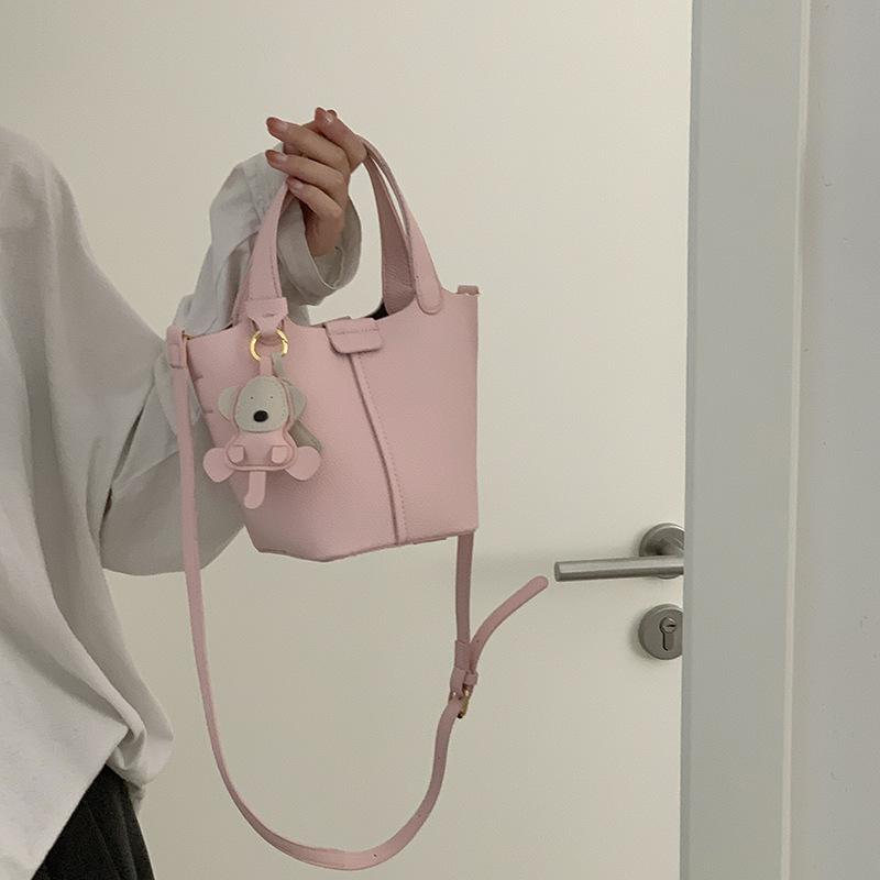 French Niche Design Handbag, Fashionable Bucket Bag, High-end Texture, Versatile Crossbody Bag