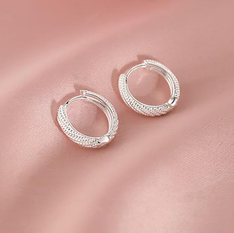 Минималистичные плетеные каффы на уши: Универсальные женские модные серьги