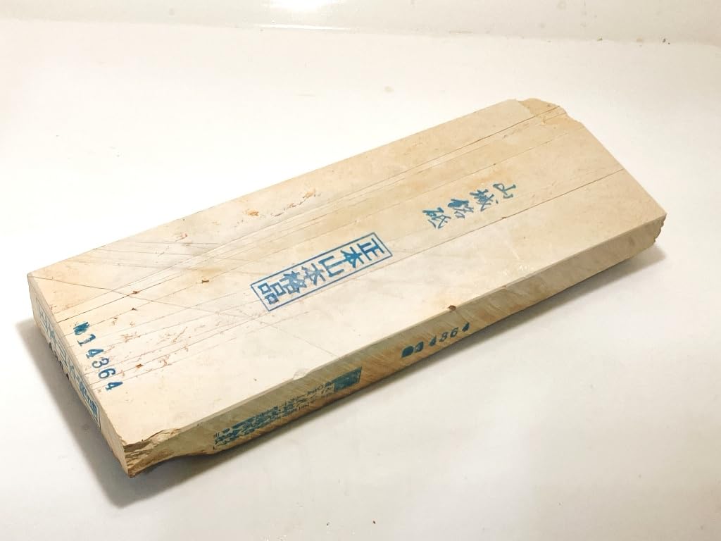 Natural whetstone, Shohonzan, Yamashiro brand, Umegahata, Ukyo-ku, Okudono, Honsuita, Micro Renge Nousu, High-grade 40-cut, #64, 1,120g