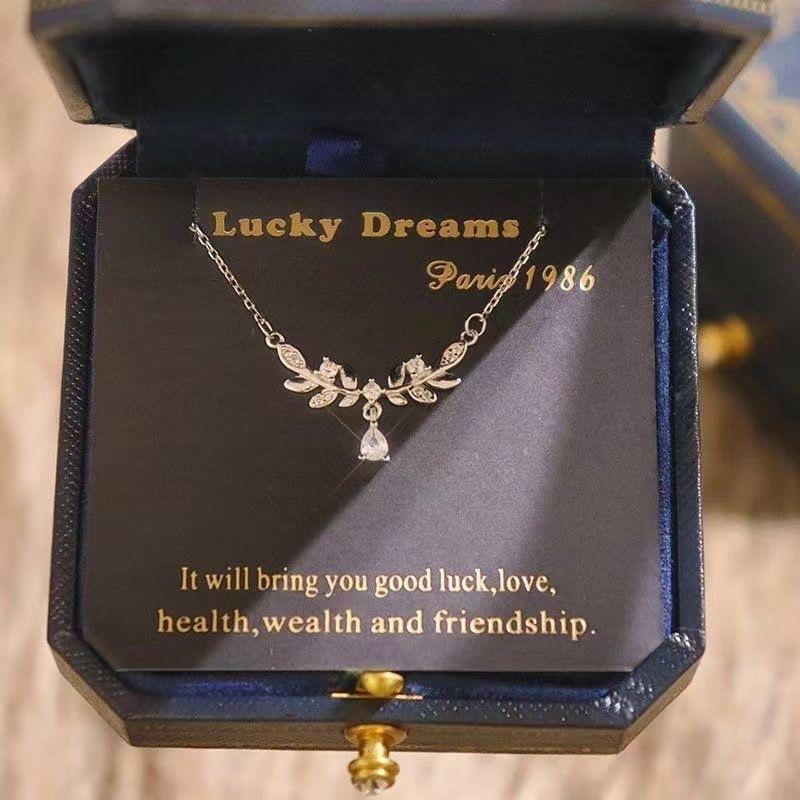 Wheat Ears Laurel Necklace for Women with Light Luxury Niche Ins High-end Collarbone Chain for Girlfriend Best Friend Gift