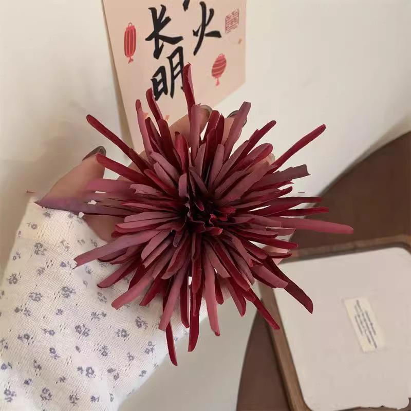 

Super Fairy Sweet Duckbill Clip High-end Feeling Crab Claw Chrysanthemum Flower Broken Hair Versatile Side Bangs Dished Accessory бордовый