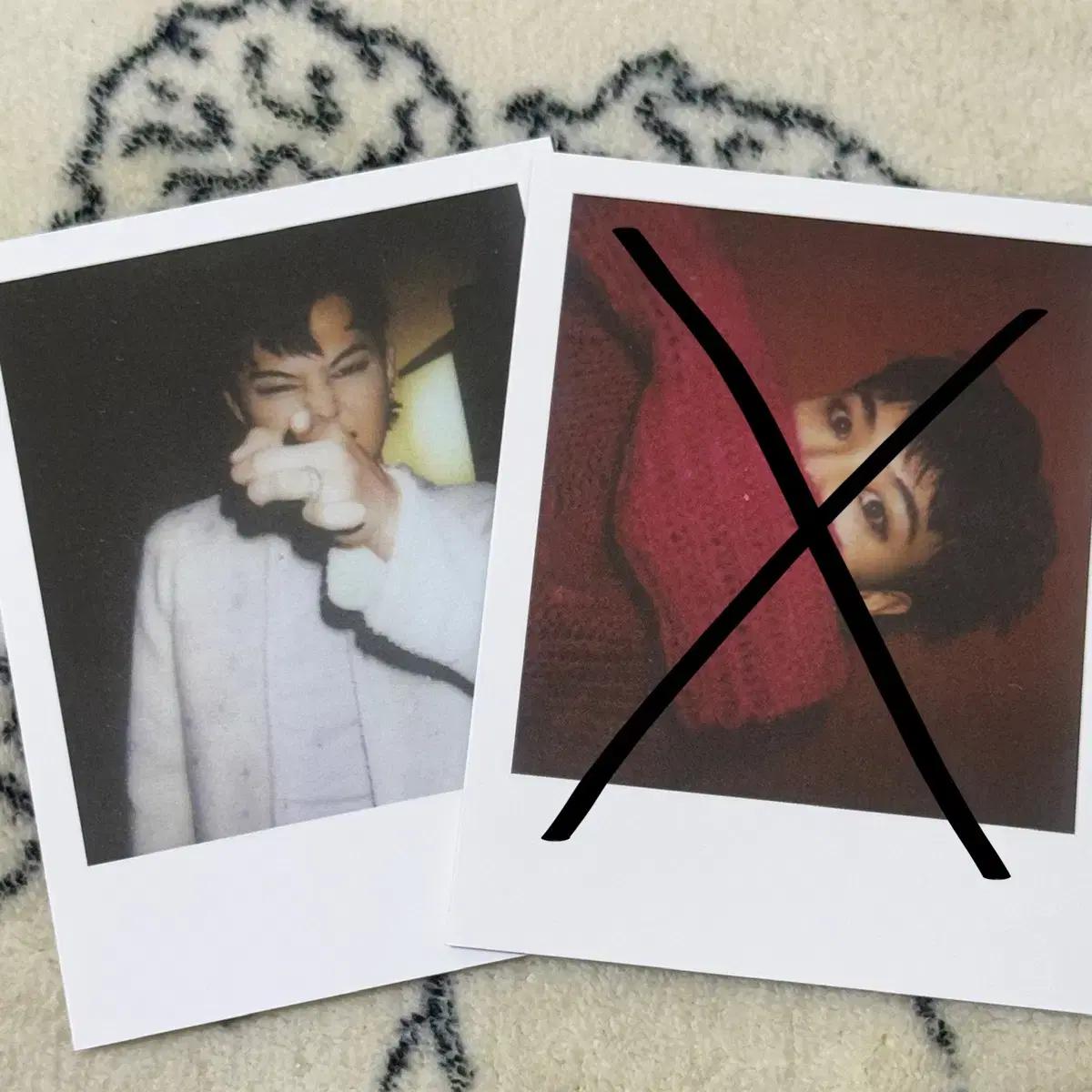 

Big Bang G-dragon Kwon Ji Yong Polaroid 2016 Season s Greetings Photocard