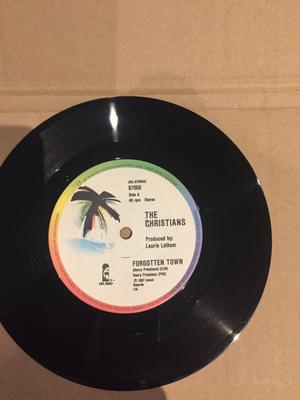7inch Record CHRISTIANS - Forgotten Town 97056 Island Records 1987 Canada Dance & Electronica Used
