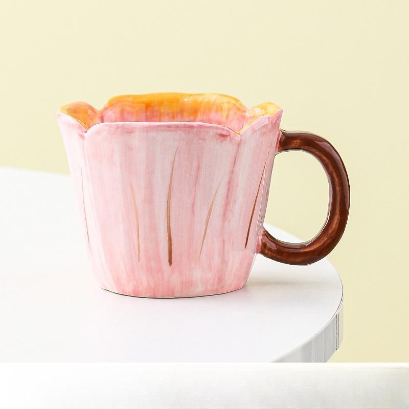 

Ceramic Household Mug Hand-painted Tulip Coffee Cup Afternoon Teacup Niche Gift Breakfast Cup Water Cup Drinking Utensils рожевий