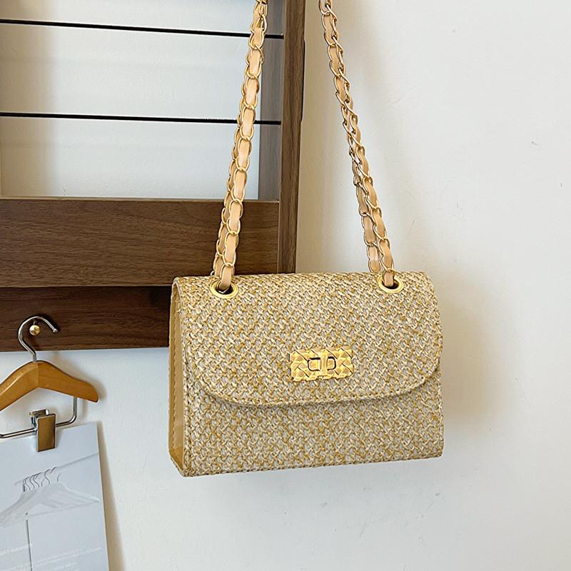 Casual And Stylish French Woven Chain Shoulder Bag 2024 Spring Summer Collection хаки