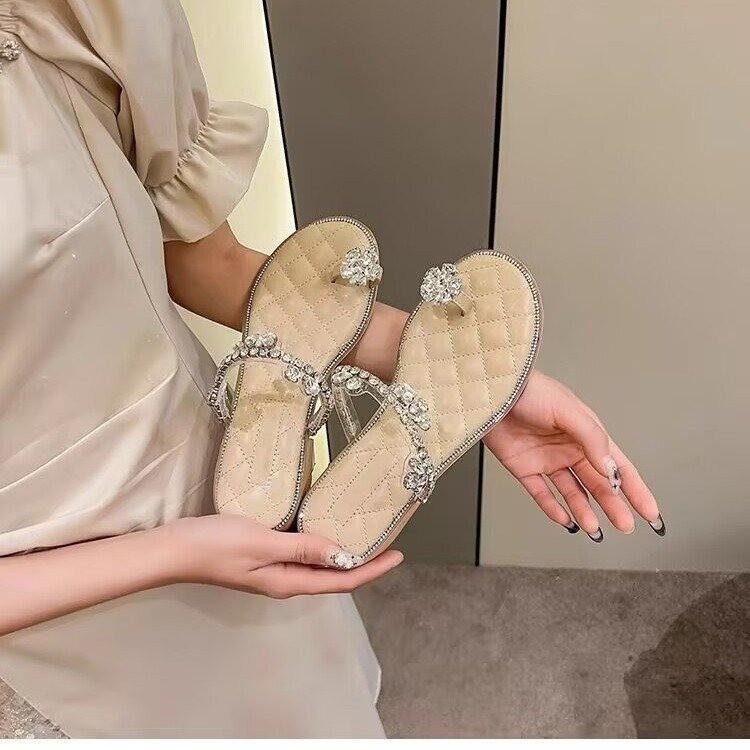 Coarse-heeled rhinestone French fairy style beautiful sandals 2025 summer new high-end feeling stepping on shit feeling wearing women's sandals