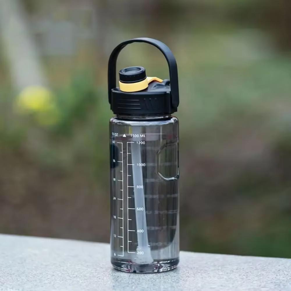1.5 L/2L/3L Bottled Large Capacity Sports Water Cup Leak-proof With Time Marker And Straw Plastic For Home Outdoor Sports