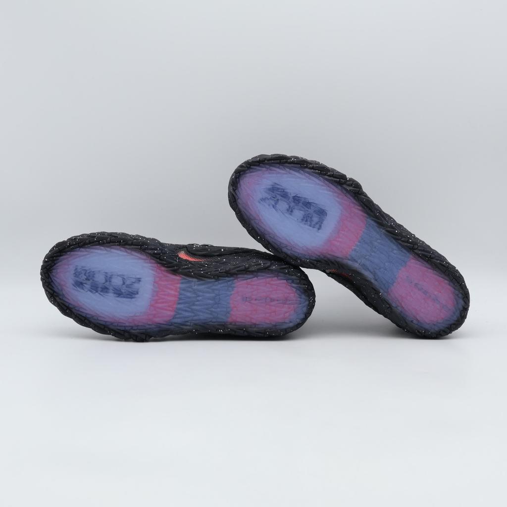 IO8062-003 Nike ST Charge "Grit" (Menns)