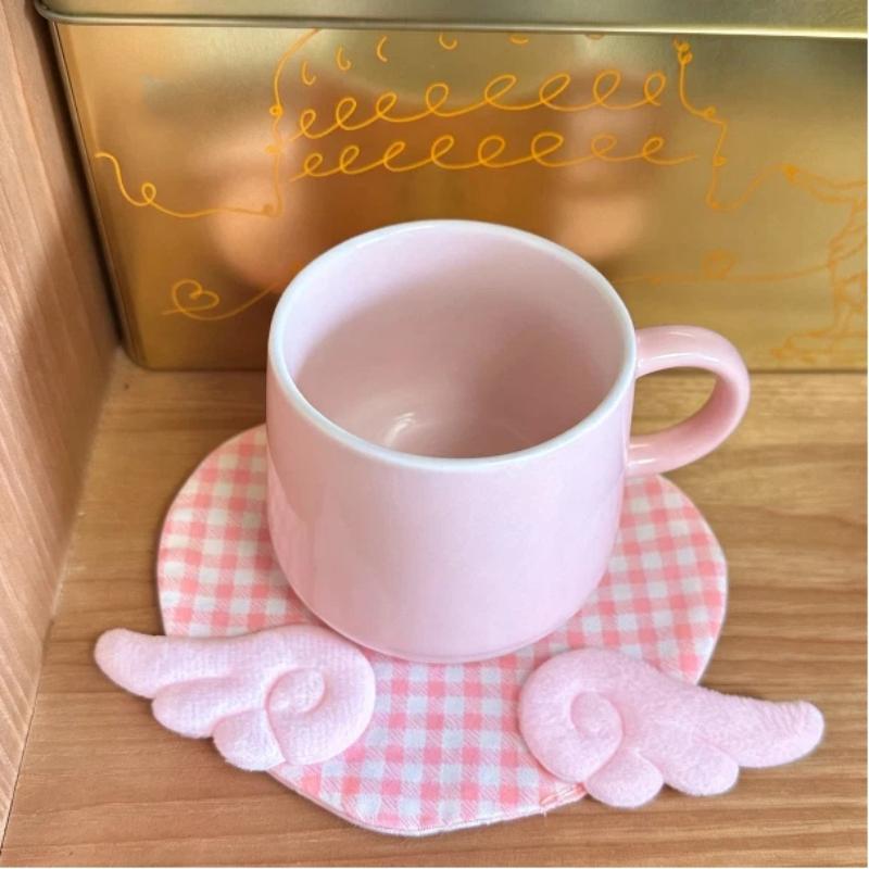 Sweet Angel Wing Heart Coaster Girly Aesthetic Plaid Anti-Scald Table Pad for Coffee Shop Desktop 1Pcs