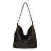 Vintage Commuter Bag Women's Large Capacity Underarm Bag Single Shoulder Messenger Bag