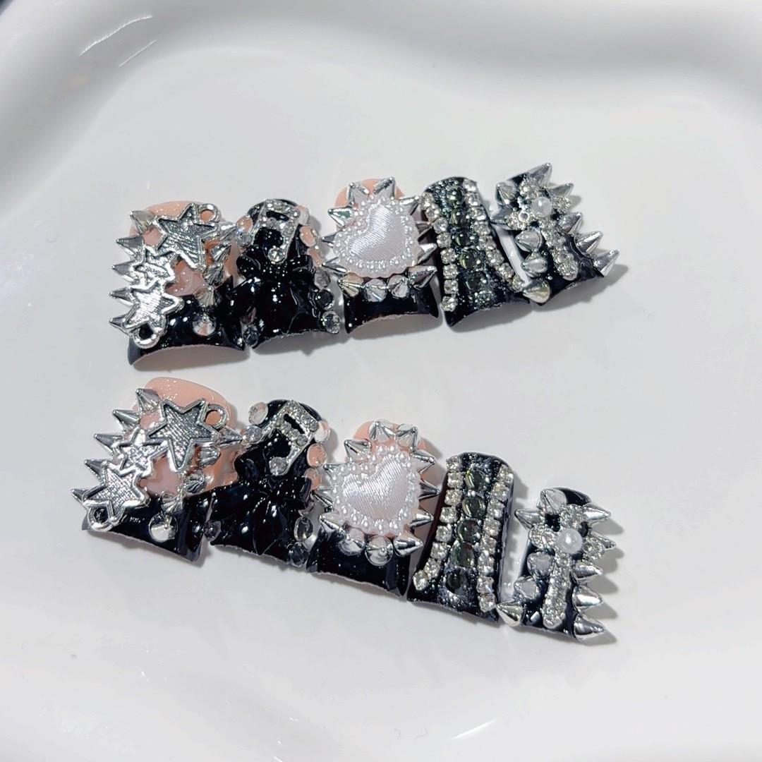 Европейские Американские Милые Крутые Темные Утиные Клювы Сердце Сплав Заклепка Алмазные Ручная Работа Носимые Ногти Extra Small