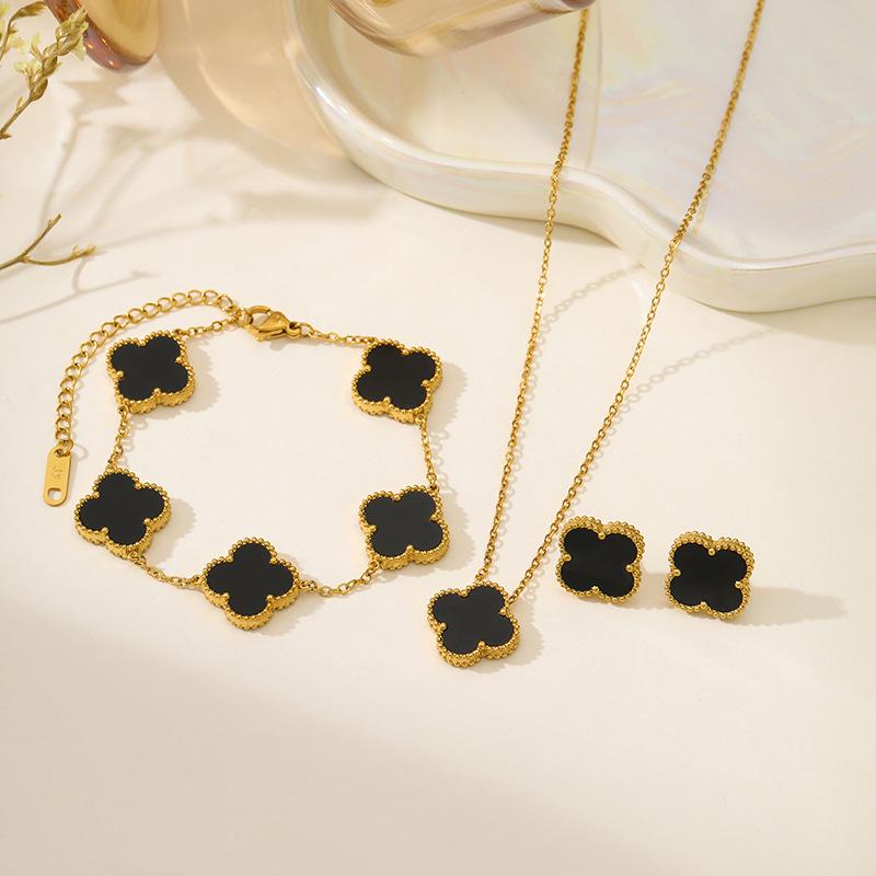 Light Luxury Flower Iris Imitation Red Sapphire Necklace Versatile Fashion Temperament Set for Women