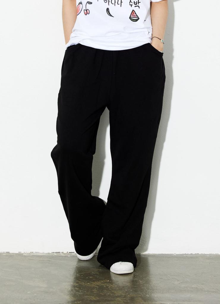 PHILIPPAKER Flare Training Pants Black