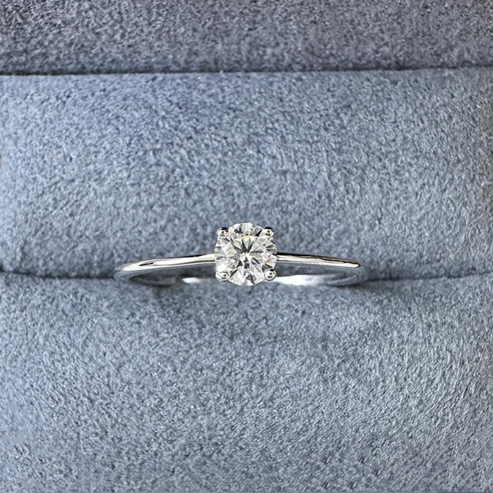 Vinregem 925 Sterling Silver 3EX VVS1 D Color Round Cut 4 MM 0.25CT Real Moissanite Diamonds Women Ring Wedding Party Fine Jewelry Gifts