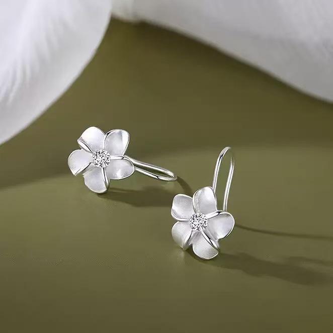 Luxury Versatile Frosted Flower Stud Earrings for Women - Niche Design, High-End Ear Hook Style