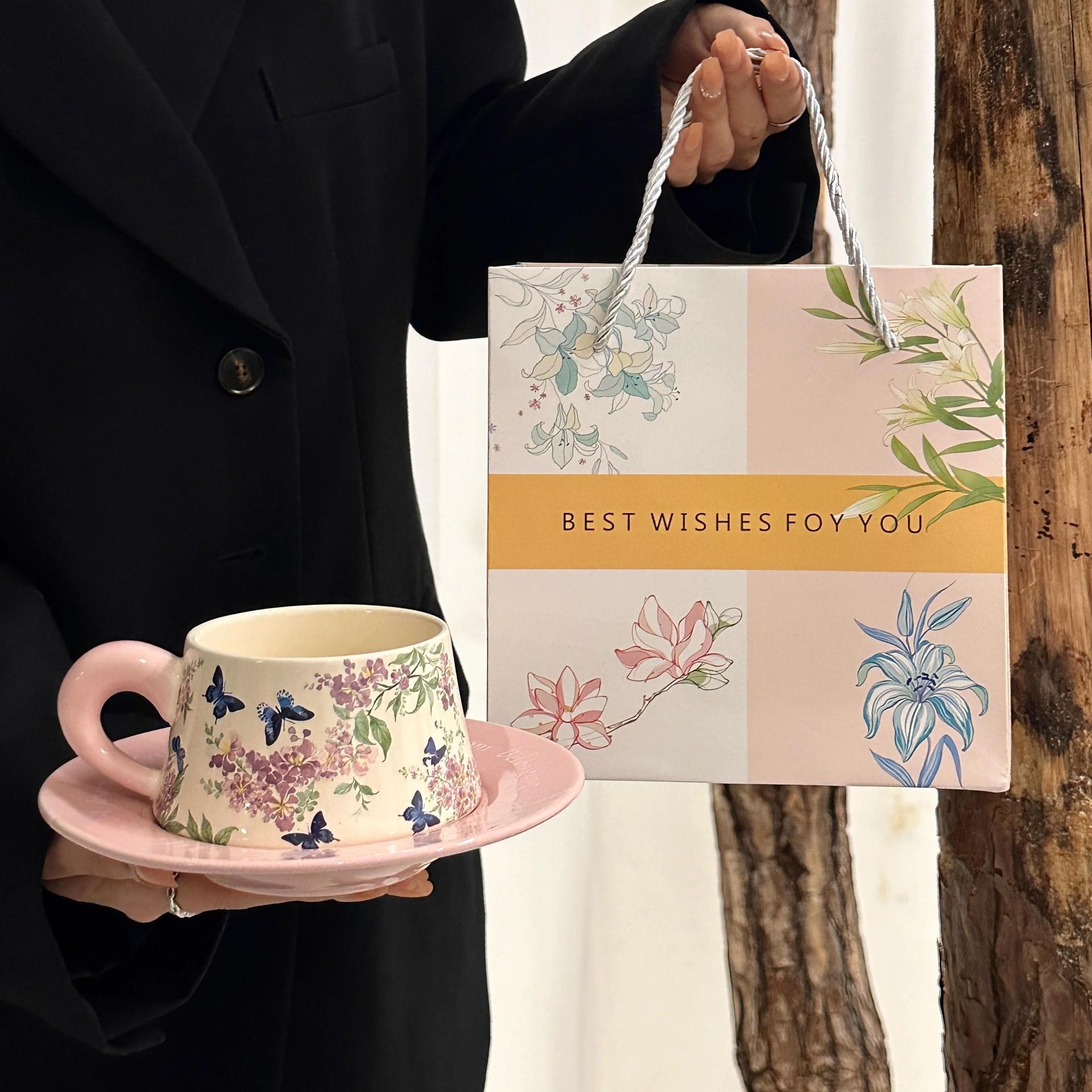 Gifts for girls, crape myrtle flowers, coffee cups and saucer sets, girlfriends  newlyweds, housewarming, new home gifts, gift boxes No specification