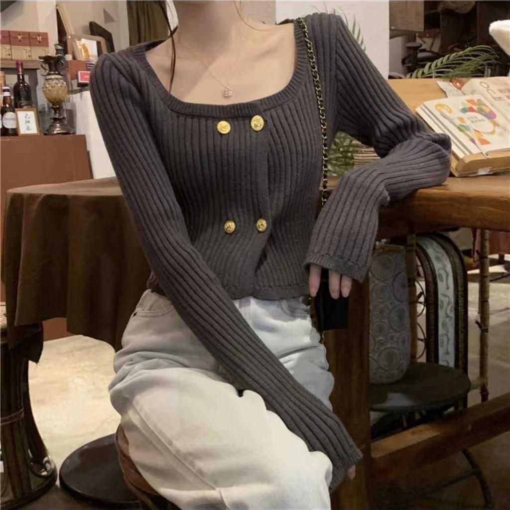 QICED Retro Square Collar Soft Knit Cardigan Women's Autumn and Winter Design Sense Niche All-match Short Sweater Top