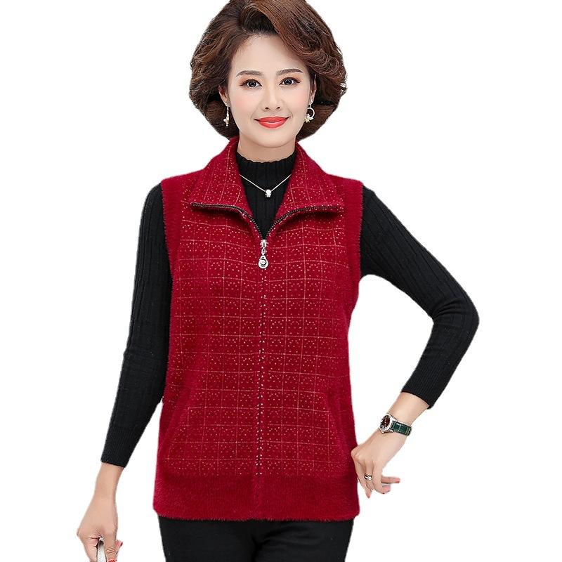 

Мама в новом западном стиле носит жилет для женщин среднего возраста осенью и зимой, с зажимом для лошади и 50-летнее норковое пальто из флиса XL