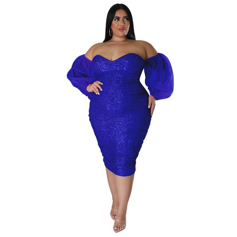 Vestido Midi Bodycon Preto com Lantejoulas, Ombro a Ombro e Manga Bufante, Tamanho Grande