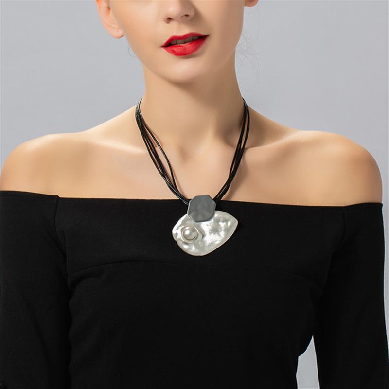 ALLYES Irregular Inlaid Pearl Choker Necklace for Women Vintage Geometric Metal Multilayer Leather Necklaces Clavicle Jewelry