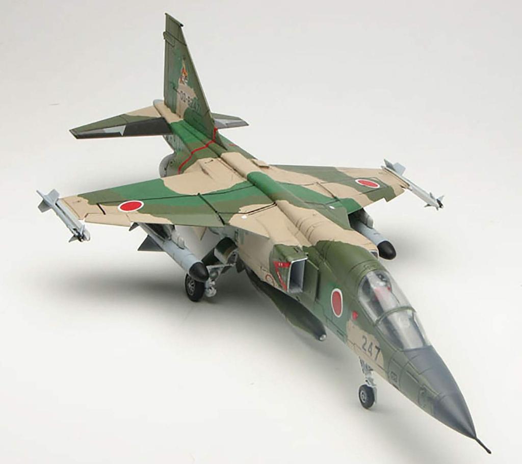 PLATZ 1/72 Scale Air Self-Defense Force F-1 Support Fighter Aircraft, AC-9SP2, with Camouflage Pattern Sheet
