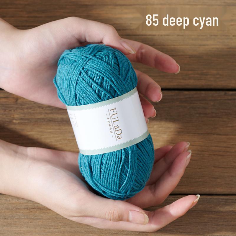 Baby 4-fädig gekämmte Milchbaumwollgarnknäuel zum Handstricken & Häkeln - DIY Puppe, Pullover, Schal Materialpaket