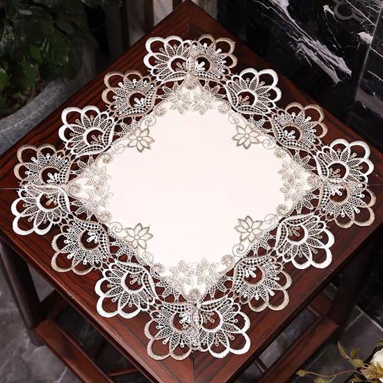 Copertura quadrata in pizzo per comodino, Copertura per tavolino in stile vintage, Protezione impermeabile per tavolo, Tappetino termoisolante per comodino, tavolino da caffè