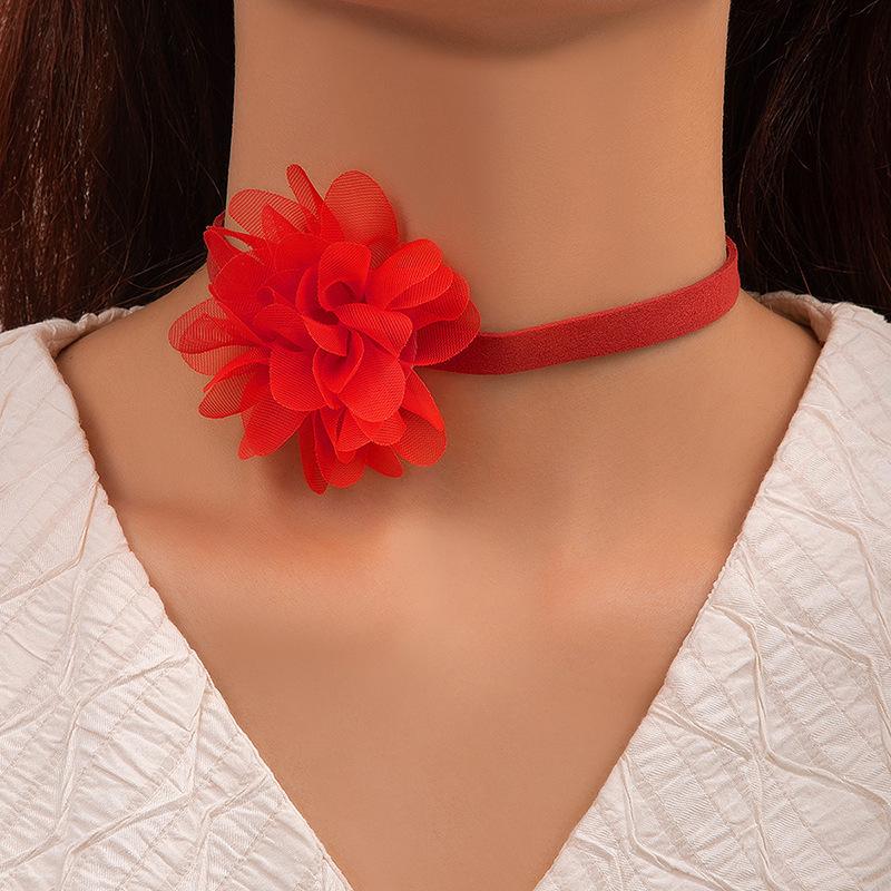Collana di perle, collana in pizzo a farfalla bianca, catena per clavicola con fiore geometrico in tessuto