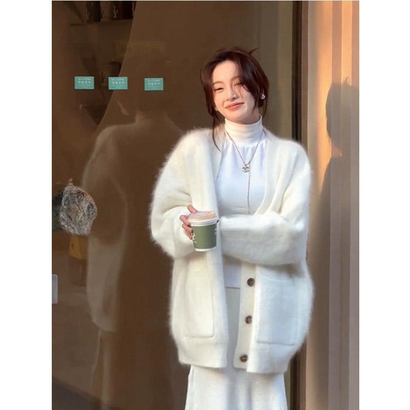 Women's Korean Style Mink Velvet Cardigan: Spring/Autumn Soft, Thick, Mid-Length, Loose Knit Sweater.